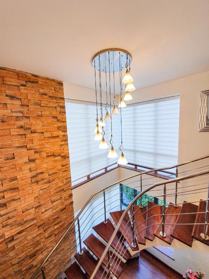 Апартаменты The Lofts At Wood Avenue - Kilimani Найроби Экстерьер фото